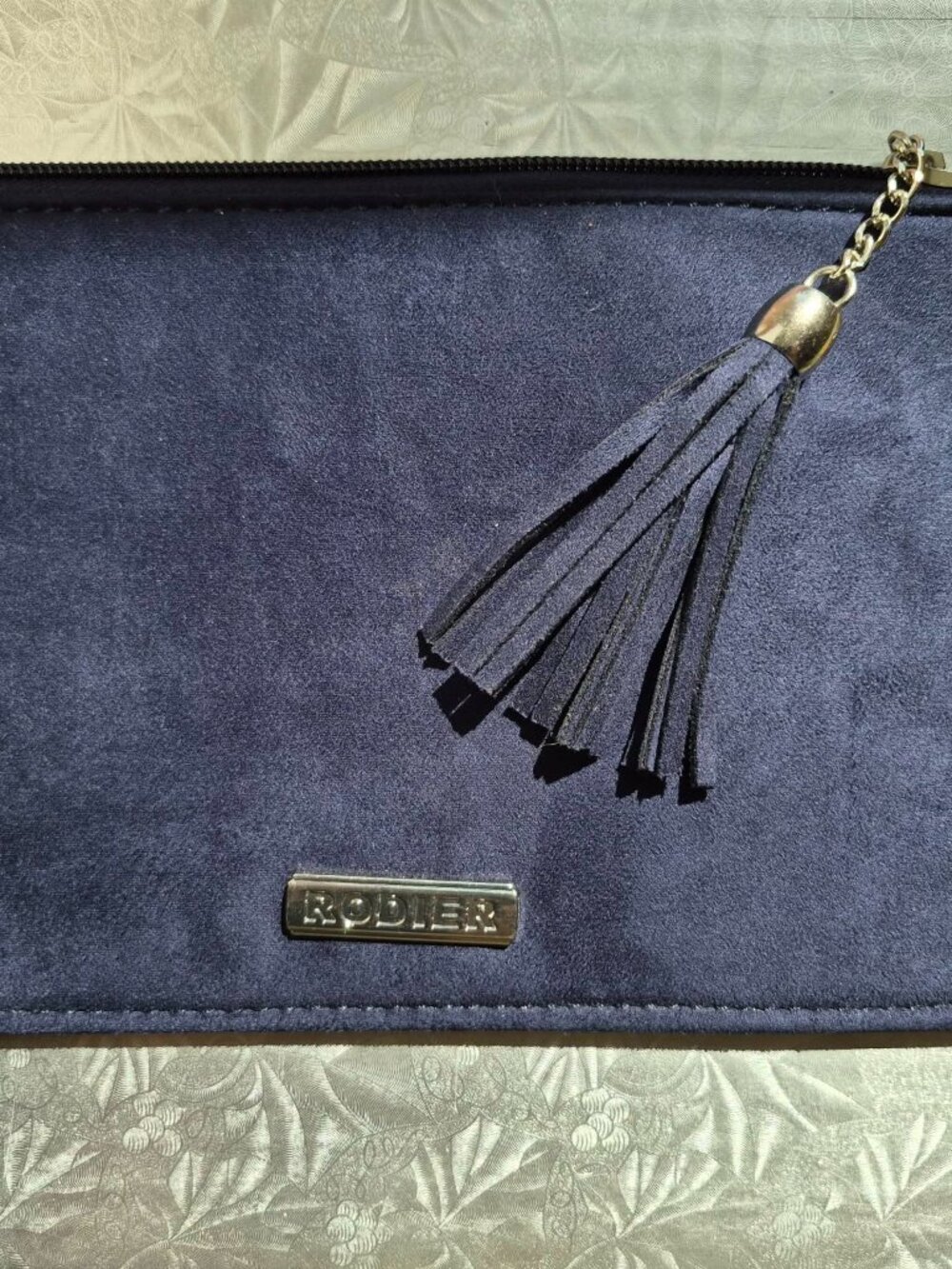RODIER Pochette portefeuille zippée en suède 1 BLEU & 1 brown, from France
